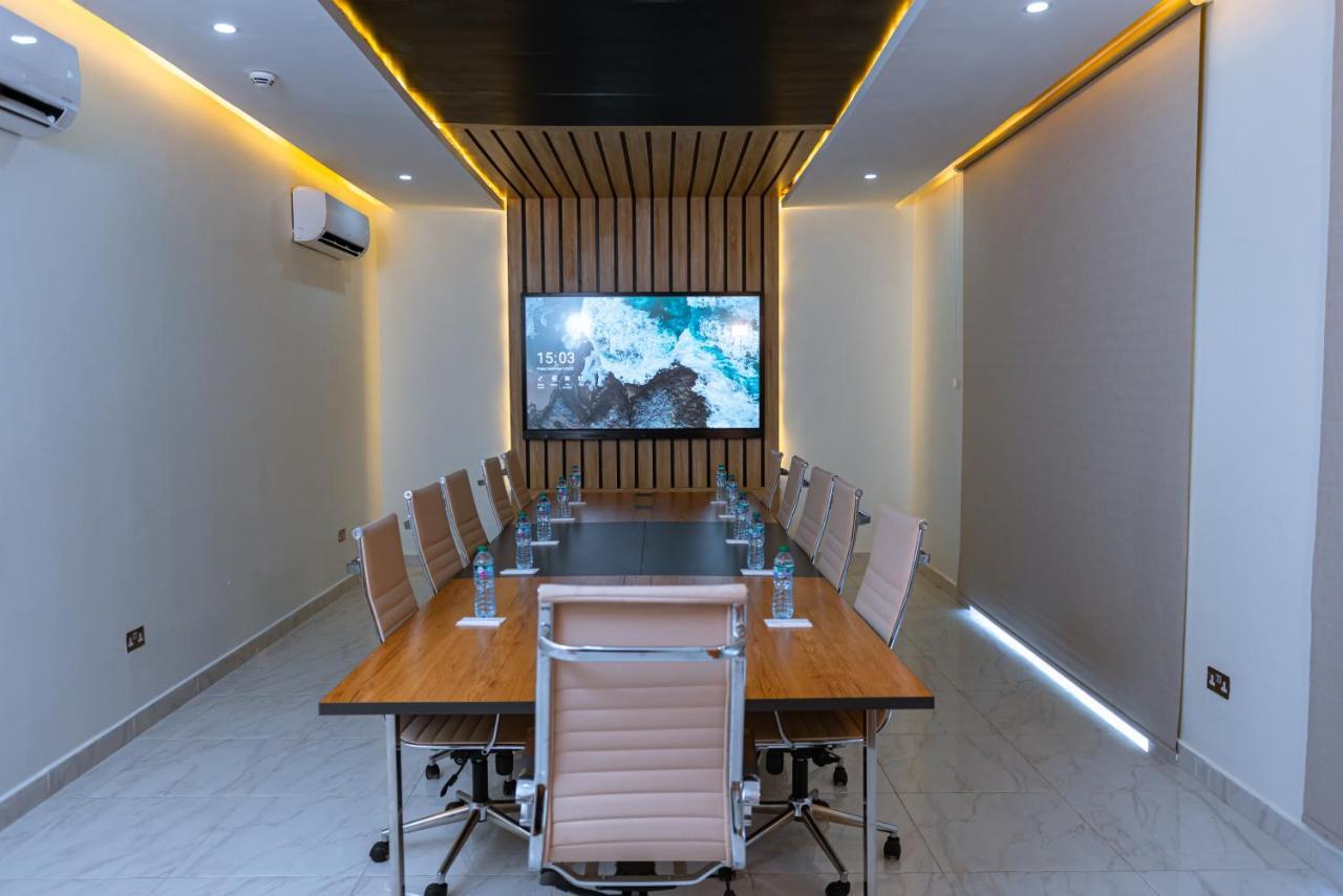 Wali'S Suites Abuja Exterior foto