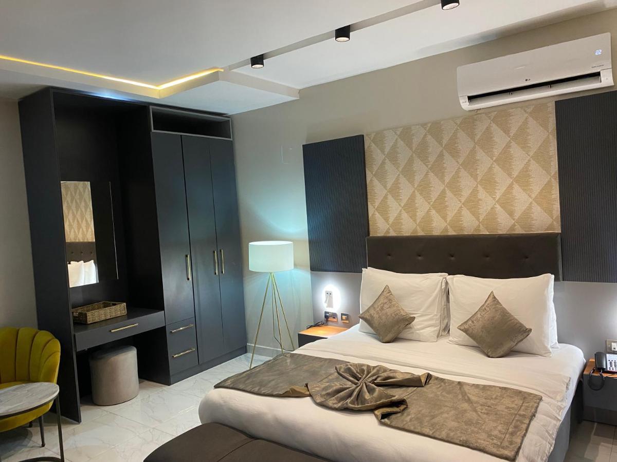 Wali'S Suites Abuja Exterior foto
