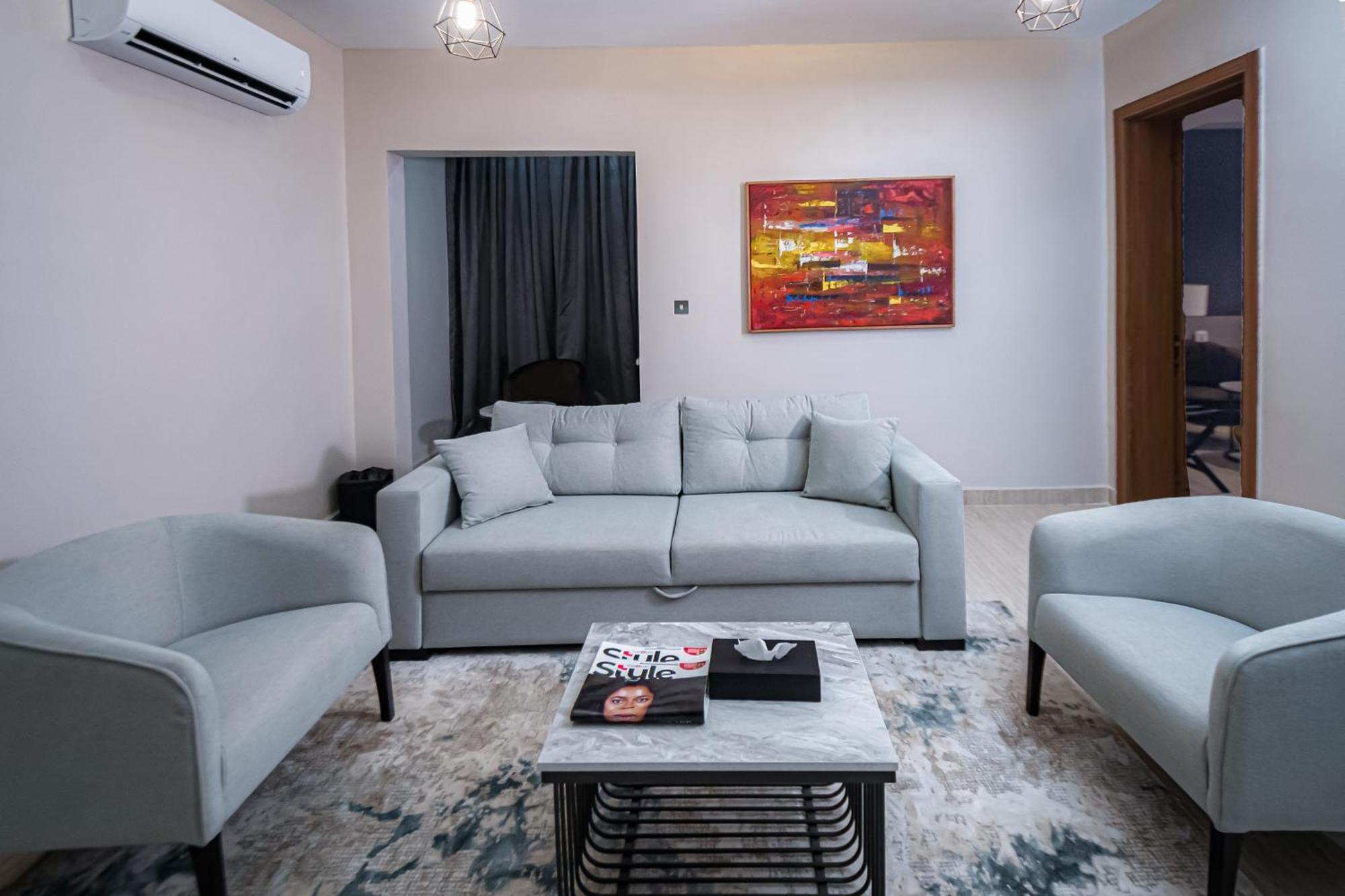 Wali'S Suites Abuja Exterior foto